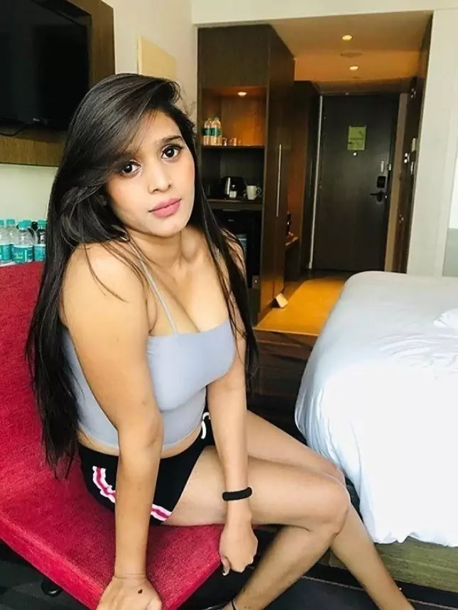 कॉल गर्ल्स सर्विस  सादुलशाहर